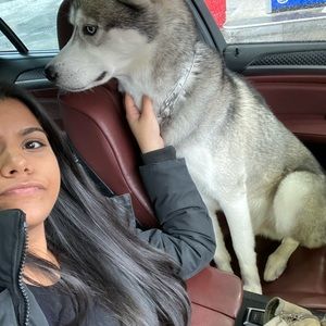 Meet your Posher, Marissa